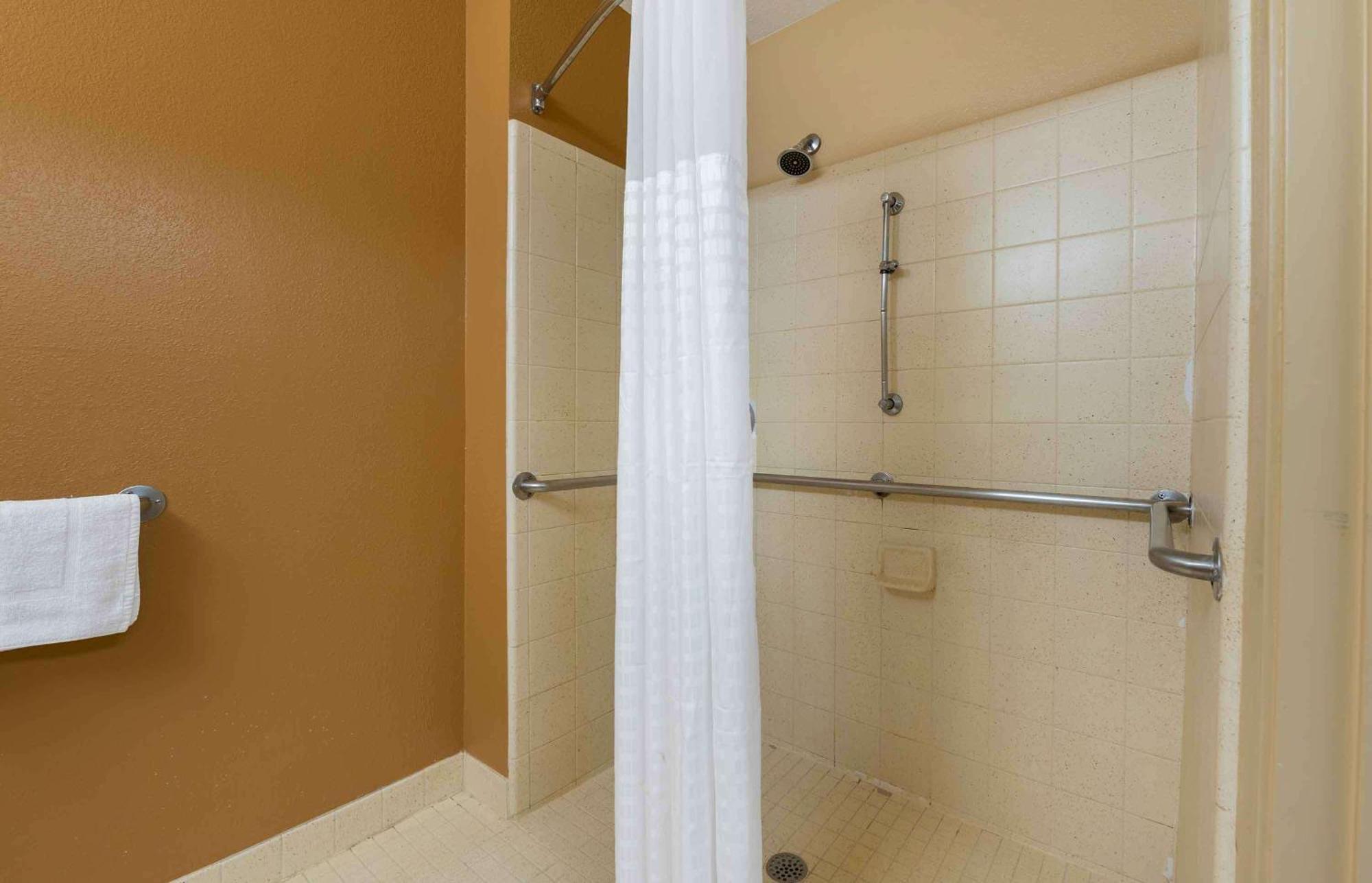 Extended Stay America Suites - Chicago - Schaumburg - Convention Center Экстерьер фото