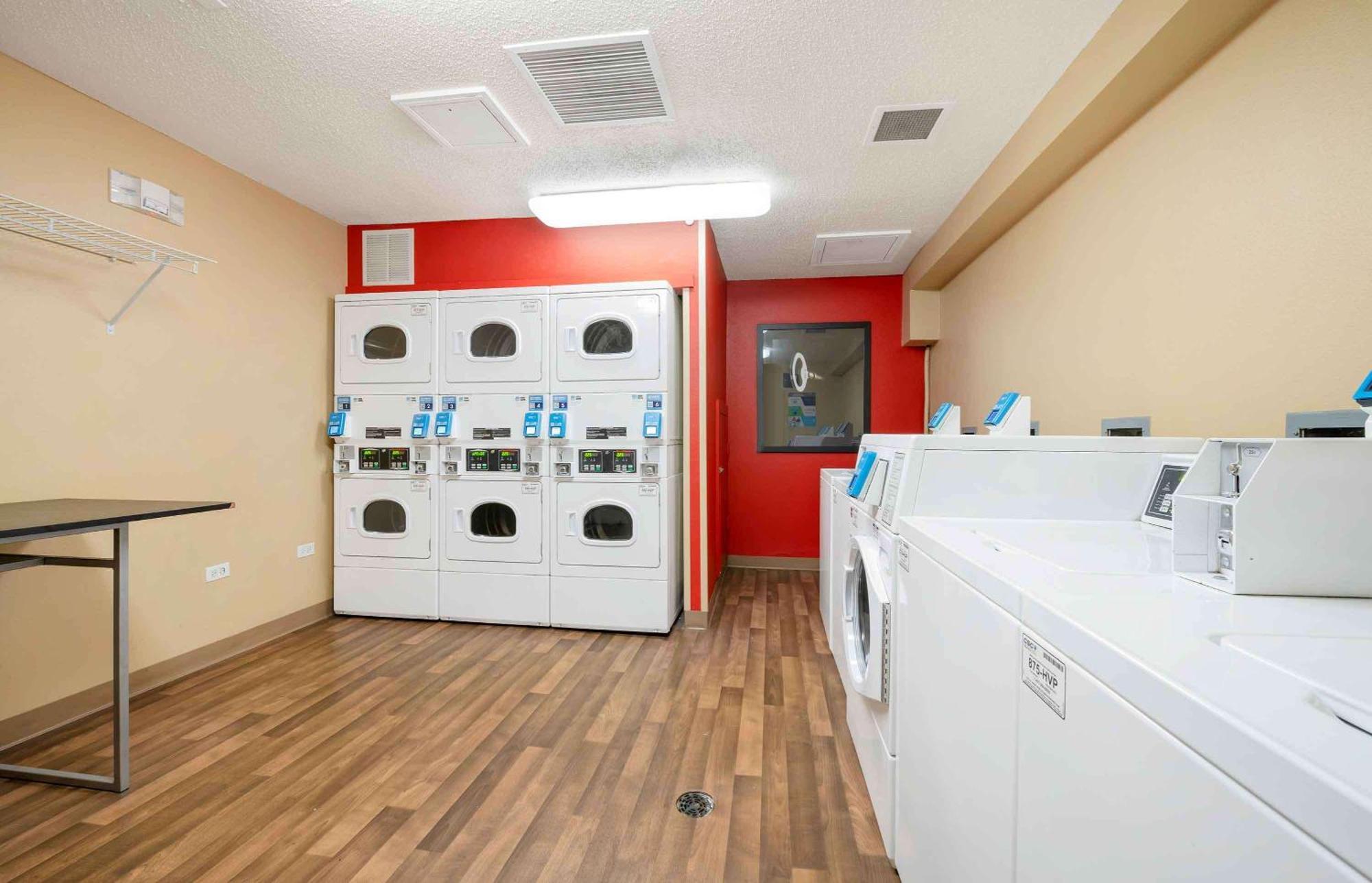 Extended Stay America Suites - Chicago - Schaumburg - Convention Center Экстерьер фото