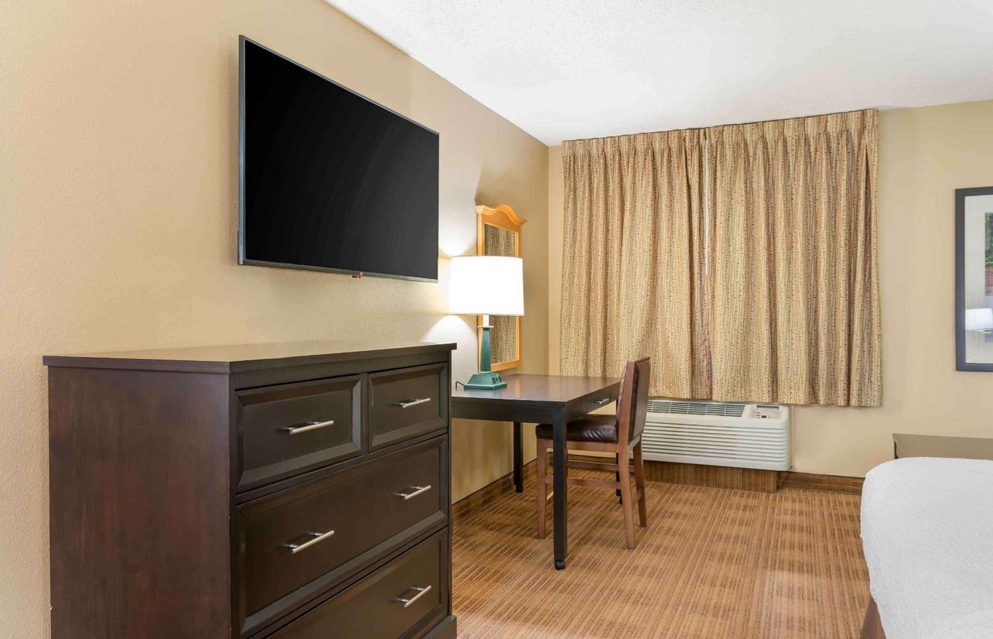 Extended Stay America Suites - Chicago - Schaumburg - Convention Center Экстерьер фото
