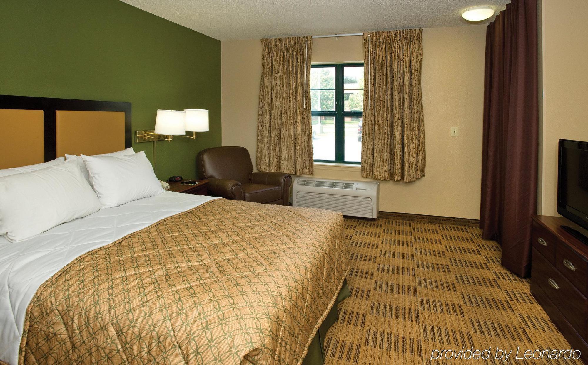 Extended Stay America Suites - Chicago - Schaumburg - Convention Center Экстерьер фото